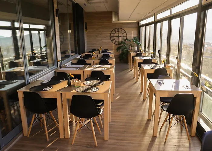 Отель Quinta Da Seixeda